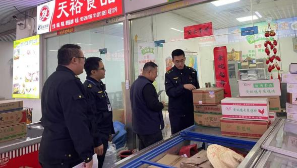 南京市六合区市场监管部门聚焦冷链监管守护“舌尖上的安全”(图1)
